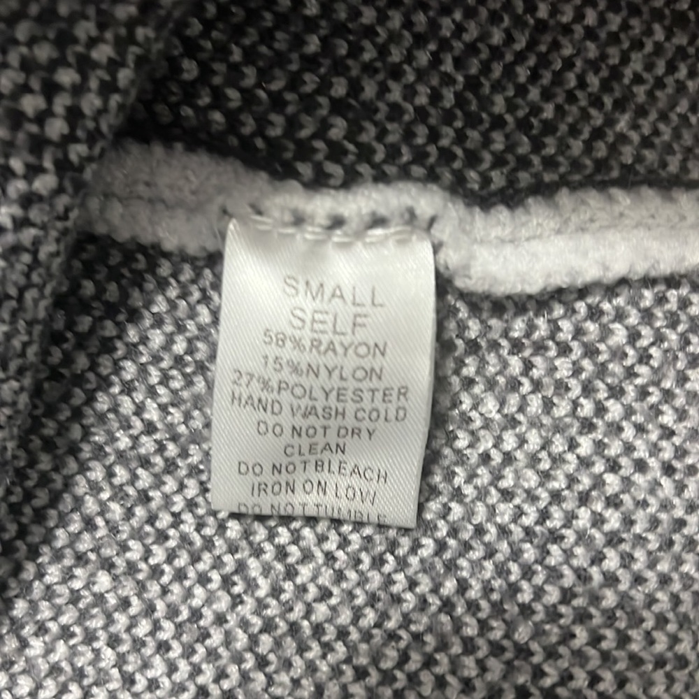 Davi & Dani Animal Print Color Block Sweater In C… - image 5